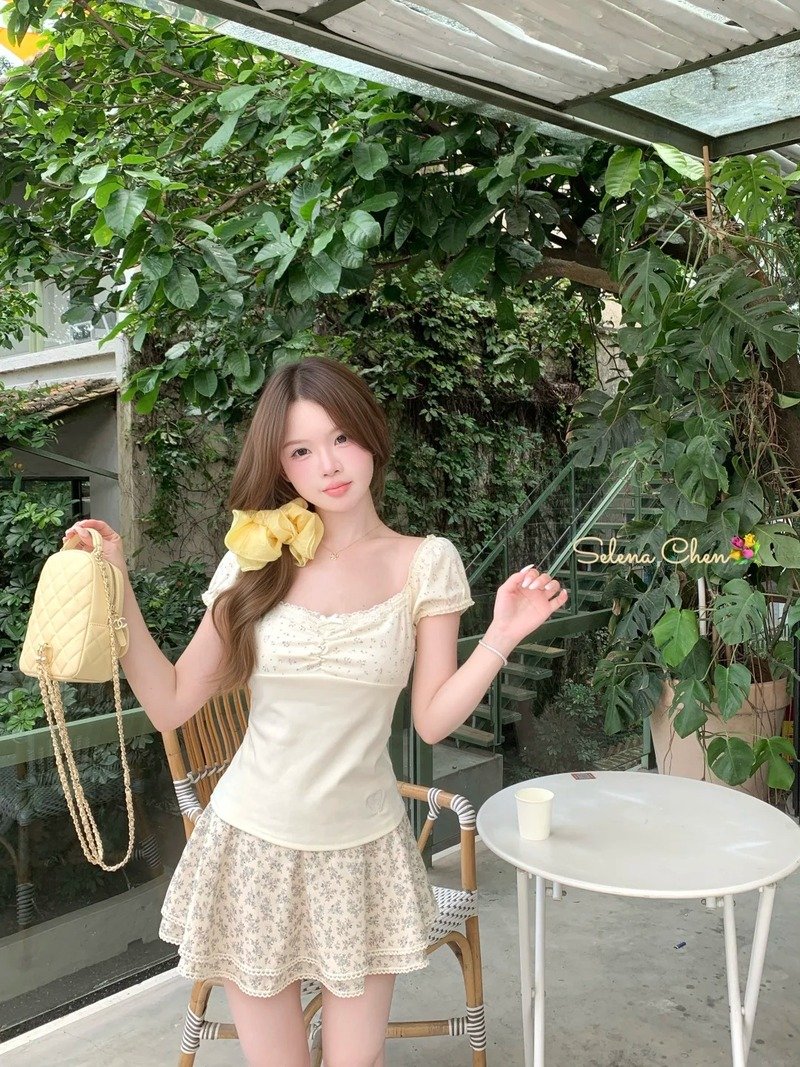 gái xinh mặc váy ngắn trắng 11