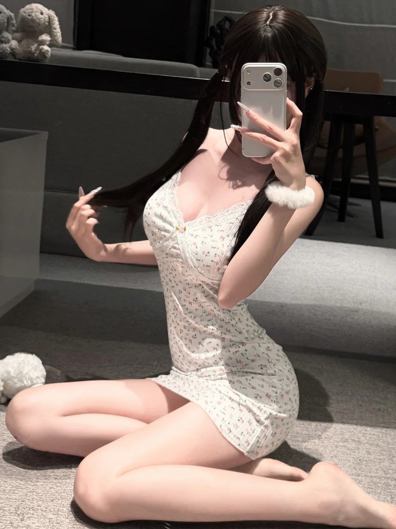 gái xinh mặc váy ngủ 23