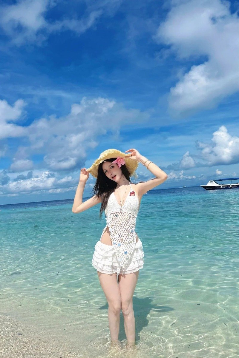 gái xinh trung quốc mặc bikini đẹp 11