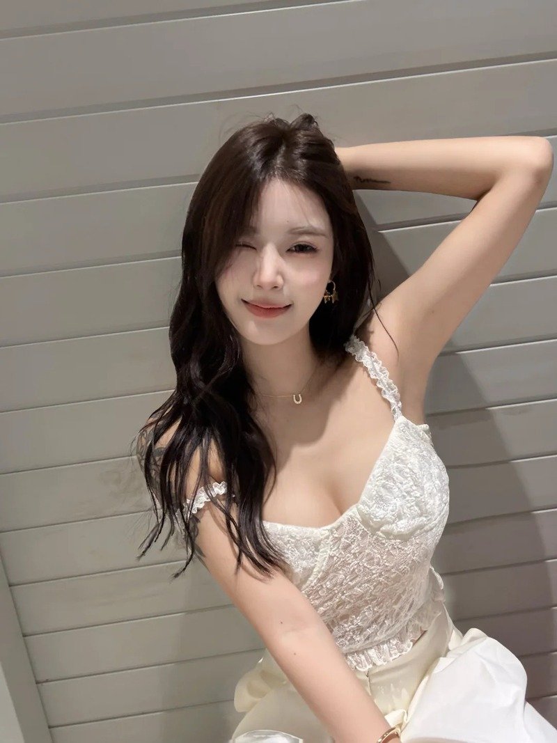 gái xinh trung quốc vú to 10
