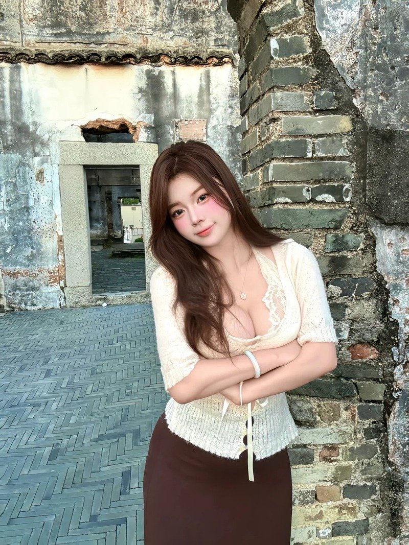 gái xinh trung quốc vú to 28