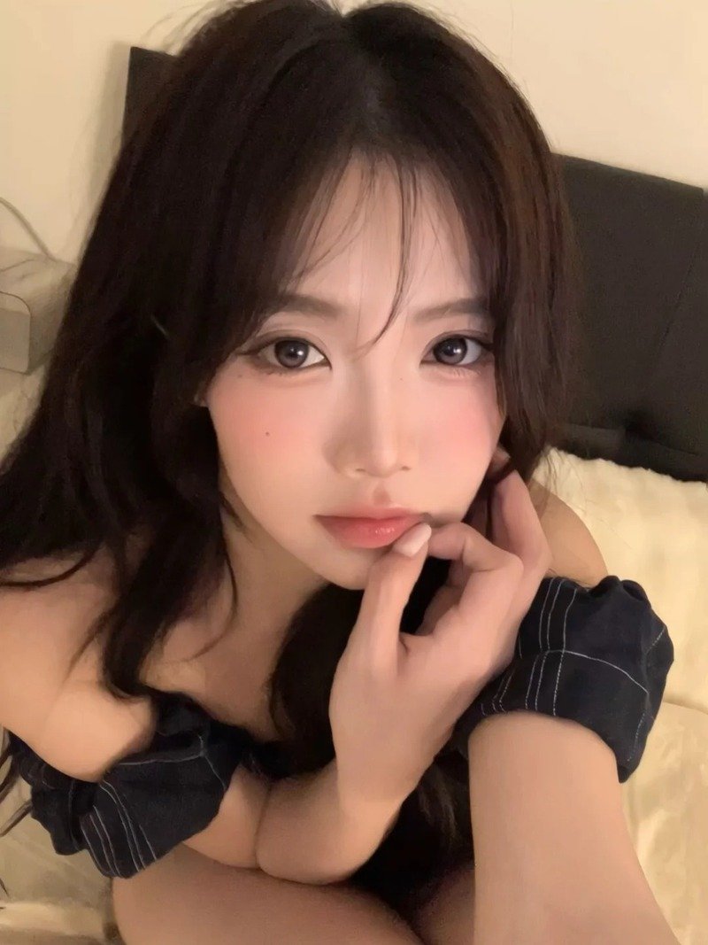 gái xinh tự sướng 29